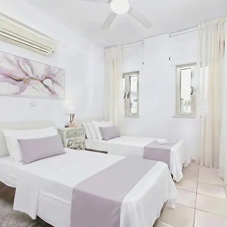 Fig Tree Six Villa